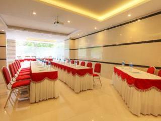 Hotel Sanman Gardenia Bangalore Exterior foto