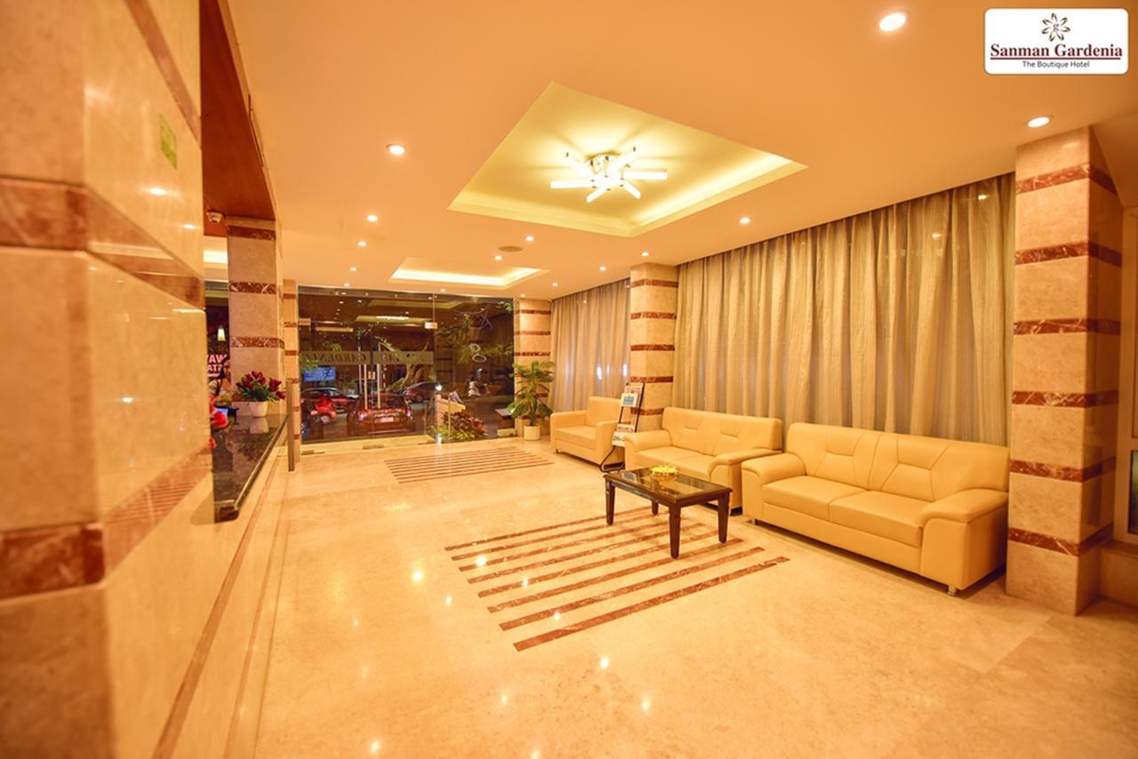 Hotel Sanman Gardenia Bangalore Exterior foto